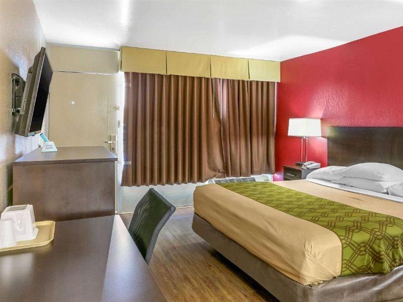 Econo Lodge Shorewood Zewnętrze zdjęcie