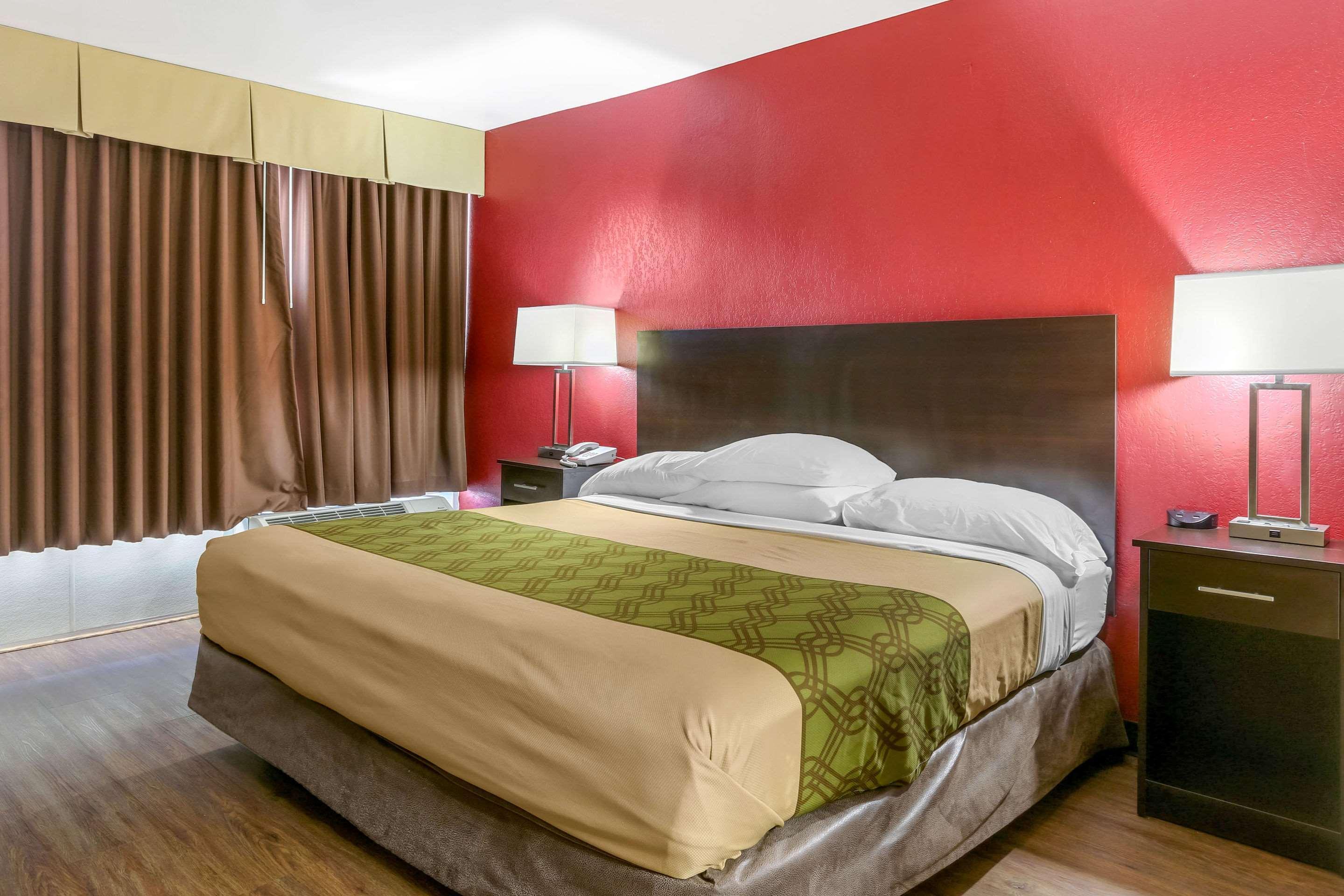 Econo Lodge Shorewood Zewnętrze zdjęcie